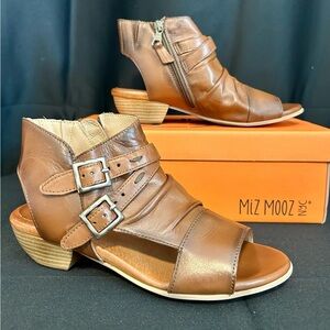 Miz Mooz Cassius Tan Leather Buckle Sandals